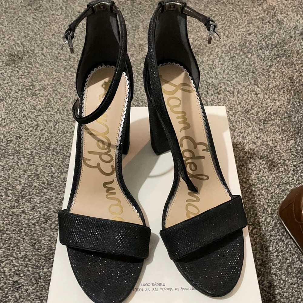 Women’s heel